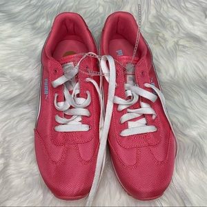 - NWOT PUMA PACER NEXT TRAINERS CORAL PINK S…